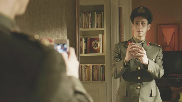 Κυκλοφορεί online παγκοσμίως ο βραβευμένος «Απόστρατος» του Ζαχαρία Μαυροειδή