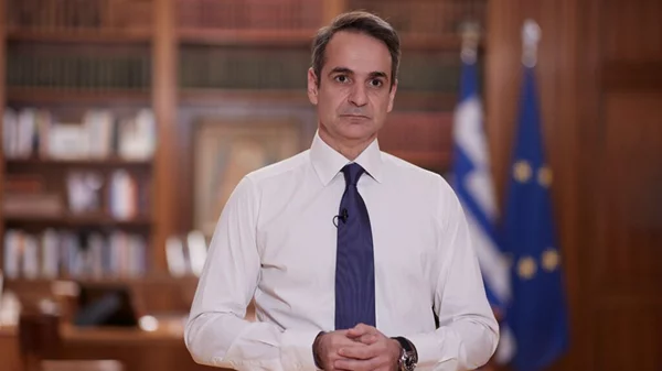 Ανοίγει στις 3 Μαΐου η εστίαση, διευρύνεται η κυκλοφορία έως τις 11μ.μ. και επιστρέφει ο πολιτισμός