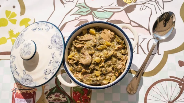 Πριν ανοίξει η εστίαση, επτά εστιατόρια και deli νοστιμίζουν το (τελευταίο) Πάσχα κατ' οίκον