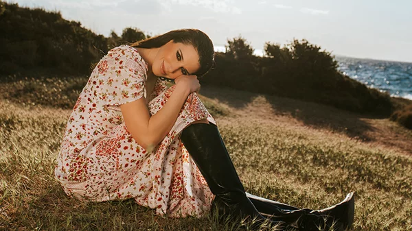 Μιρέλα Πάχου – Τραγουδίστρια