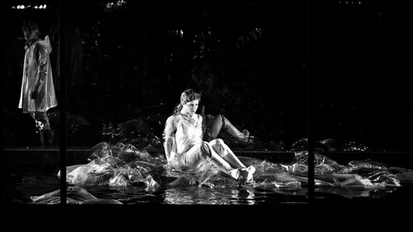 Ο Γιάννης Χουβαρδάς σκηνοθετεί Γιον Φόσσε στο Κέντρο Πολιτισμού Ίδρυμα Σταύρος Νιάρχος