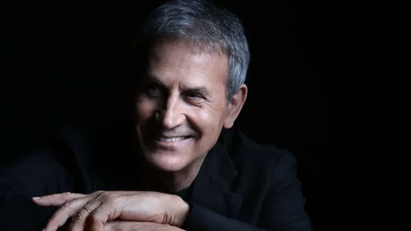 Στο «Άλσος» με τον Νταλάρα