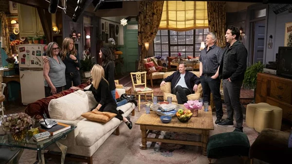 To reunion των «Friends» έρχεται αποκλειστικά στο Vodafone TV
