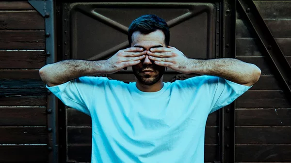 Τα «12 Κουπέ» επιστρέφουν στο Ρουφ