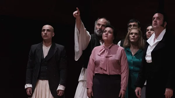 Μαρμαρινός - Καραζήσης σε μια τολμηρή προσέγγιση του 1821