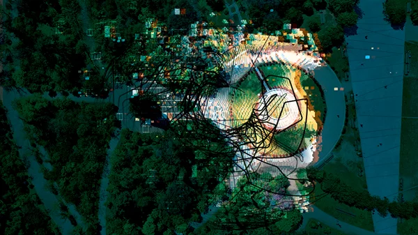 «You and AI»: Η τεχνητή νοημοσύνη φυτρώνει στο Πεδίον του Άρεως – Μιλήσαμε με συμμετέχοντες της μεγάλης έκθεσης