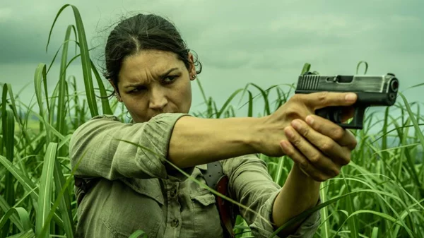 Οι σειρές της COSMOTE TV που θα βάλουν φωτιά στο καλοκαίρι μας