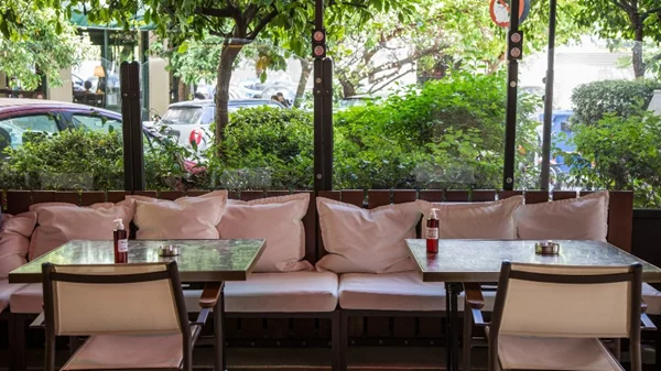 Musique Cafe and More: Ναξιώτικο Καλοκαίρι στο Παγκράτι