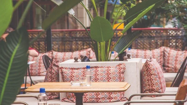 All-day eating & drinking culture στο Baratin