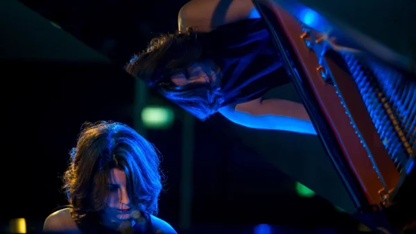 Ερευνητικό θέατρο στο ElaiΩnas Festival