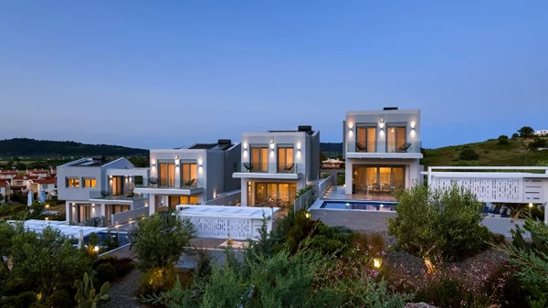 Ανακαλύπτουμε μια άλλη όψη της Χαλκιδικής στις «Soleado Luxury Villas»