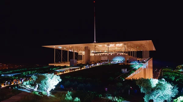 SNF Nostos 2021: Το  «Ίδρυμα Σταύρος Νιάρχος» αποχαιρετά το καλοκαίρι με μια μεγάλη γιορτή