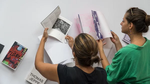 Το δεύτερο Athens Art Book Fair μάς περιμένει στην Κυψέλη