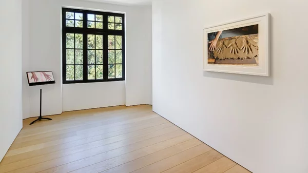  «Σώματα αποτυπωμένα στον αέρα»: Στη Gagosian ο Τζουζέπε Πενόνε νιώθει σαν στο σπίτι του