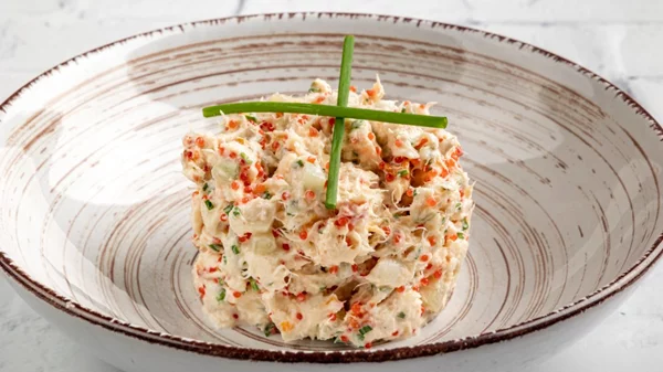 Το «Ψαροχώρι» φροντίζει το φθινόπωρό μας να μυρίζει θάλασσα