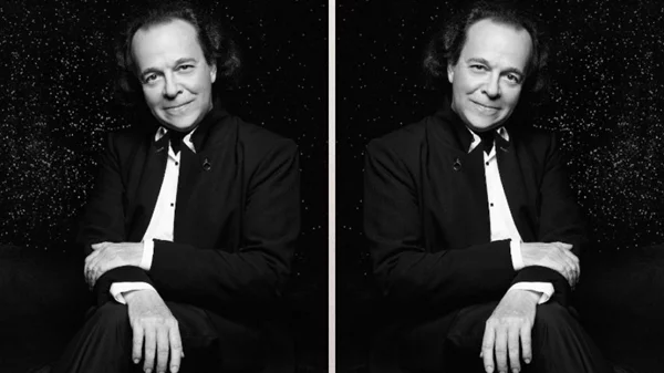 Συπριέν Κατσαρής: «Το πιστεύετε ή όχι, αυτή τη στιγμή η Ιαπωνία είναι ίσως η πιο μουσικόφιλη χώρα στον κόσμο»