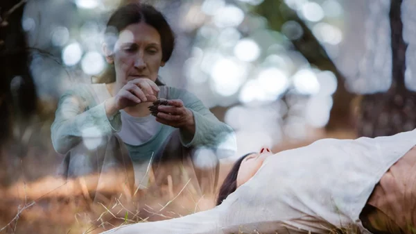 Θραύσματα ενώθηκαν τρυφερά στο Λυκαβηττό μπροστά στα μάτια του «α» 