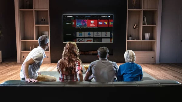 Η streaming υπηρεσία της COSMOTE TV κερδίζει το κοινό