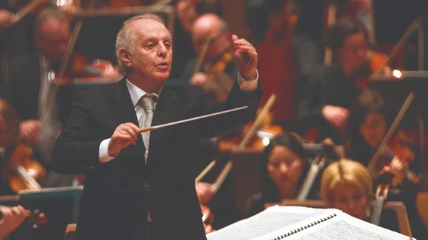 Ντάνιελ Μπάρενμποϊμ: Ένας θρύλος στο Μέγαρο! 