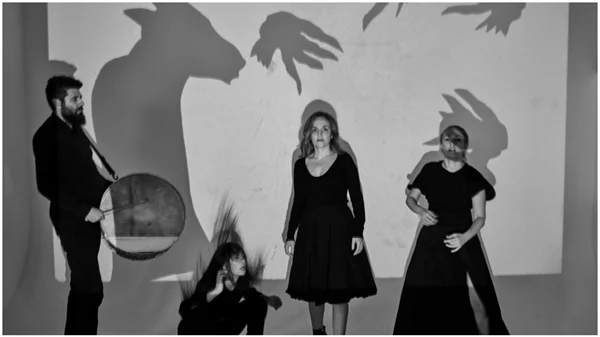 Οι πρώτες φωτογραφίες από τις «Βάκχες» στο Θέατρο Χώρος