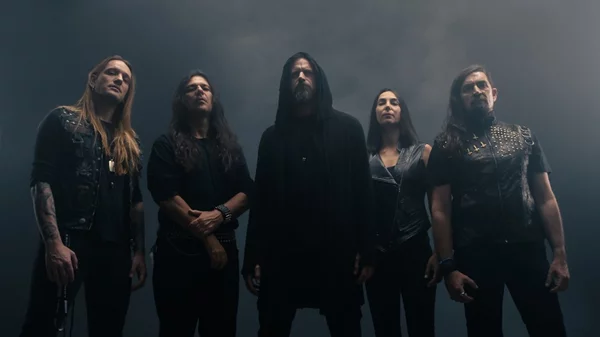 Ευθύμης Καραδήμας (Nightfall): «Θέλω να πιστεύω ότι η τέχνη έσωσε πολύ κόσμο από το κάψιμο της πανδημίας»