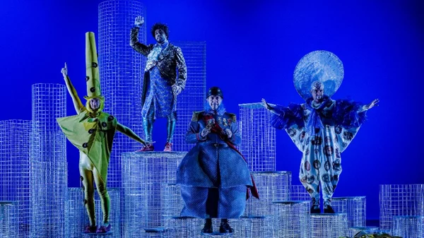 Οπερατικά «Μαγικά μαξιλάρια» από τον Ευγένιο Τριβιζά στη Λυρική