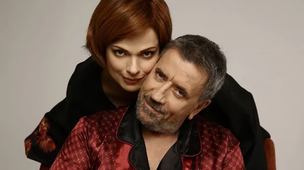 Σπύρος Παπαδόπουλος: «Η συνήθεια λειτουργεί ύπουλα στις ερωτικές σχέσεις»