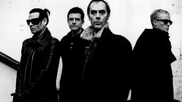 Οι σκοτεινοί θρύλοι Bauhaus στο Release Athens 2022