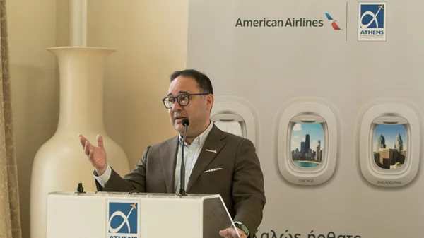Η American Airlines εκκινεί το εποχικό της δρομολόγιο από Αθήνα σε Νέα Υόρκη
