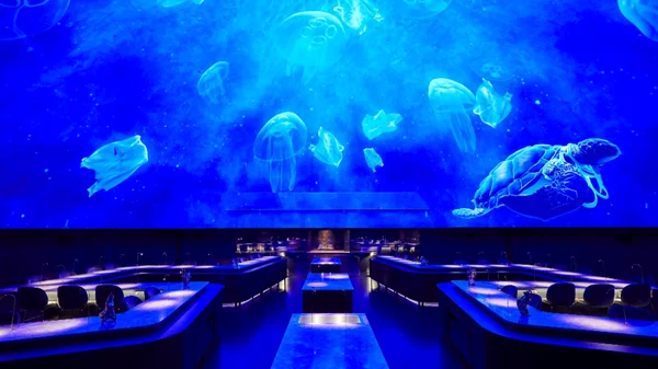 Το «Alchemist» στην Κοπεγχάγη στέλνει σε άλλη διάσταση το fine dining 