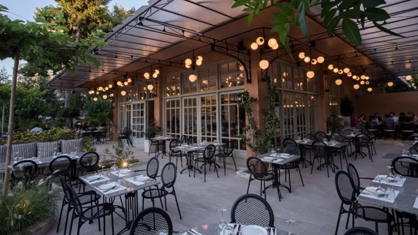  Το S.Pellegrino και το Acqua Panna μας περιμένουν στο "Il Trovatore" 