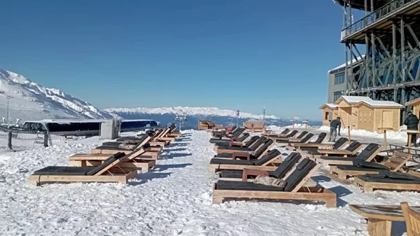 Χιονοδρομικό Παρνασσού: Φύγαμε για τα σλάλομ των γιορτών