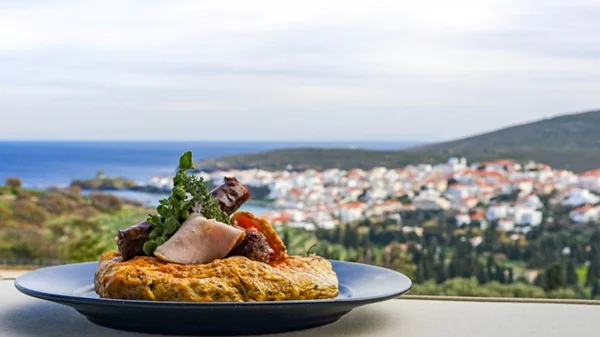 Η Άνδρος μας καλεί για απόδραση στη φύση, αυθεντικές γεύσεις και ξεχωριστές εμπειρίες