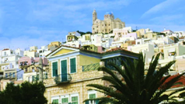 Γλυκό φθινόπωρο στη Σύρο