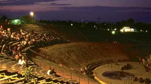 Στα φεστιβάλ του Ιούλη 