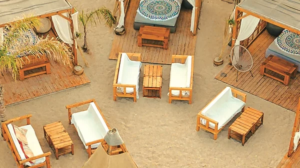 Bolivar Beach Club: Κάθε καλοκαιρινή μέρα αρχίζει  και τελειώνει εδώ