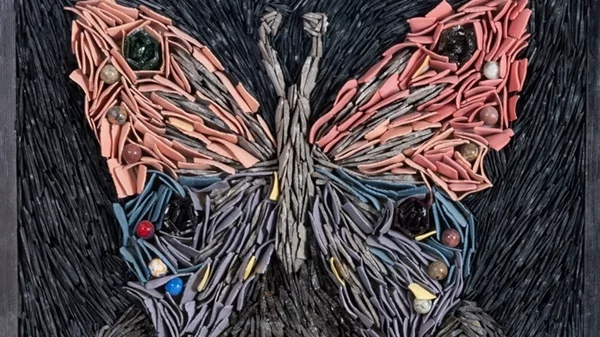 Ακολουθώντας την ιδιαίτερη γλυπτική "Διαδρομή" της Εύας Παπαδοπούλου