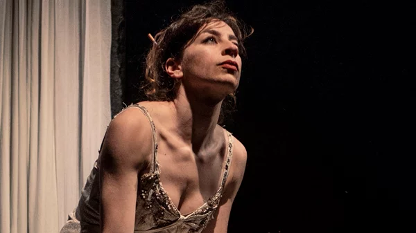 Αυλαία για την "Φροσύνη" και την "Πασού" στο Άβατον