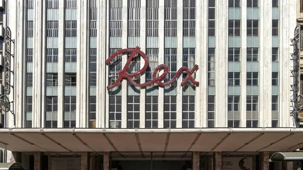 Ανατρέχοντας στα 100 χρόνια αρχιτεκτονικής στην Ελλάδα μέσα από εκατό κτίρια