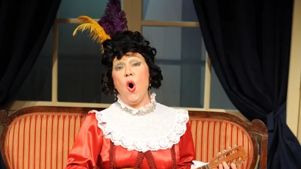 Το Θέατρο Στοά τιμά τη σπουδαία ηθοποιό Λήδα Πρωτοψάλτη