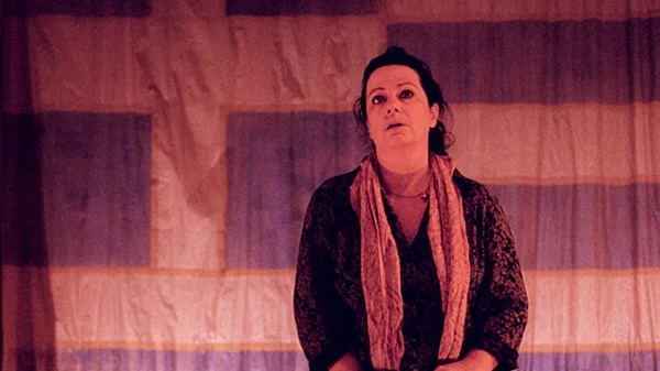 "Αγγέλα Παπάζογλου": Δείτε την Άννα Βαγενά σε ένα ρόλο ζωής