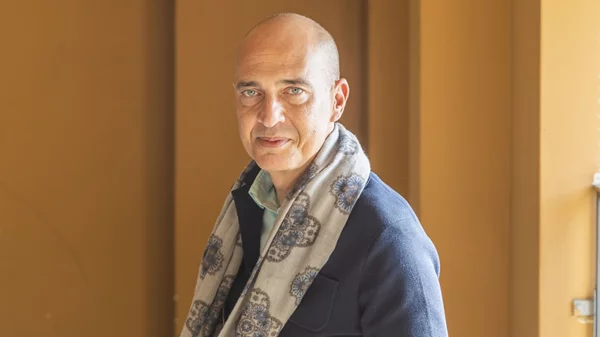 Γιάννης Μόσχος: "Το Εθνικό θέλω να είναι μέρος της κοινωνίας, όχι μόνο να παράγουμε παραστάσεις"