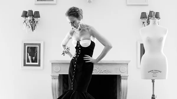 "The Swans": Ένα φιλανθρωπικό fashion show στην Αρεοπαγίτου