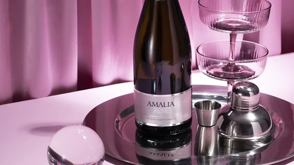 Το Κτήμα Τσέλεπου μάς χαρίζει τις φυσαλίδες των γιορτών