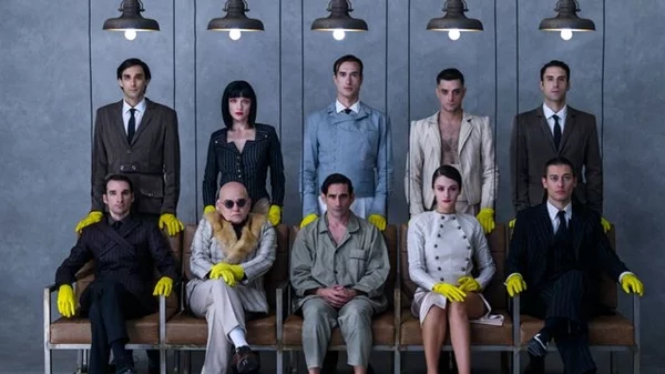 Με sold out παραστάσεις ξεκινά  "Η δίκη" του Άρη Μπινιάρη