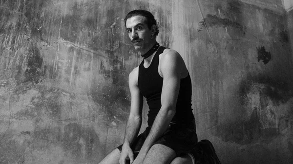 Στα Τζάμια Κρύσταλλα "Ο Μπάστιαν έχει το πάνω χέρι"