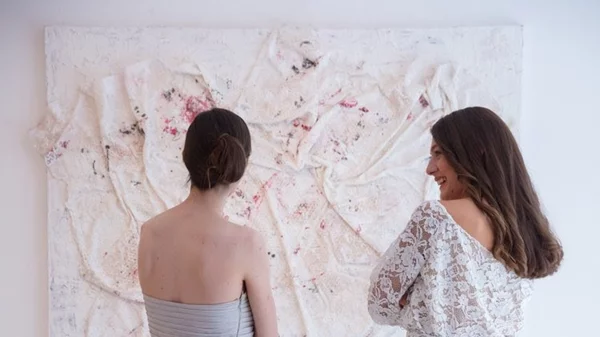 Το "St.George Lycabettus" μετατρέπεται σε ζωντανή γκαλερί