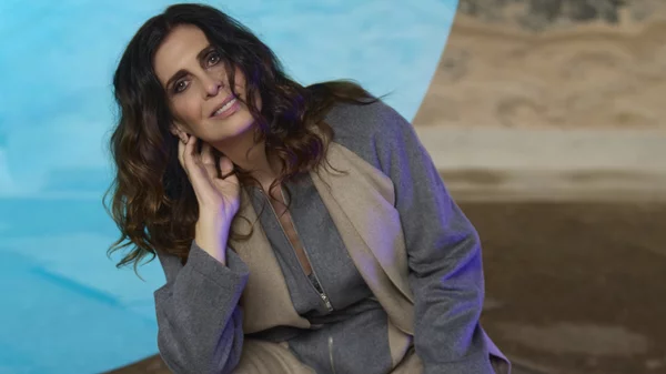 Ο "Γλάρος" του Τσέχοφ με την Κατερίνα Διδασκάλου σε σκηνοθεσία Γιώργου Βάλαρη