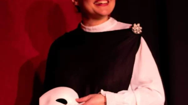 Το "Φάντασμα της Όπερας" "στοιχειώνει" το Αγγέλων Βήμα