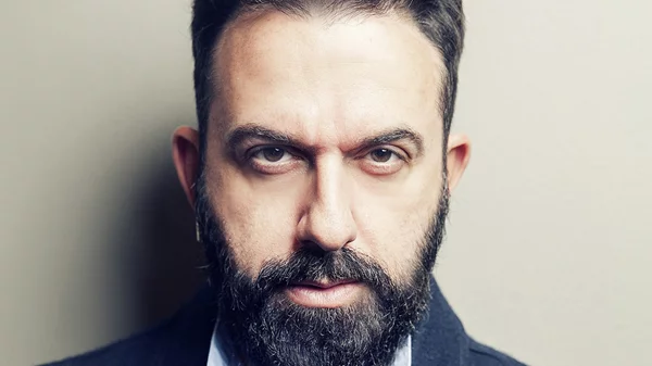 Κωνσταντίνος Ρήγος: "Το πιο ακραίο πράγμα που έχω κάνει για τον έρωτα είναι να τον κρατήσω ζωντανό"